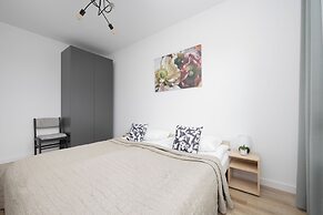 Workspace With Parking by Renters