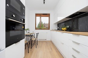 Workspace With Parking by Renters