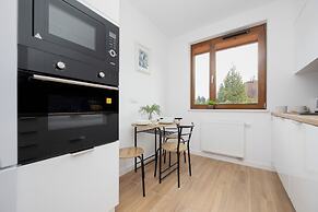 Workspace With Parking by Renters