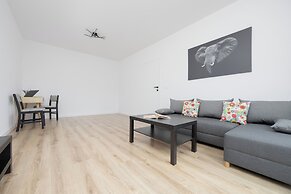 Workspace With Parking by Renters