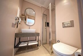 The Palm Bosphorus Hotel