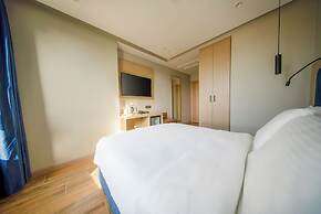 The Palm Bosphorus Hotel