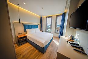 The Palm Bosphorus Hotel