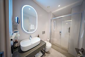 The Palm Bosphorus Hotel