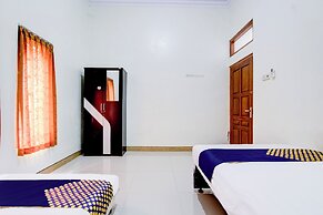 SPOT ON 94007 Homestay Putra Syariah