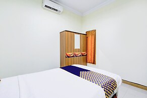 SPOT ON 94007 Homestay Putra Syariah