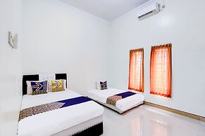 SPOT ON 94007 Homestay Putra Syariah