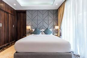 Boardroom Apartments