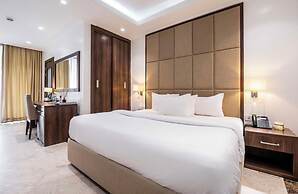 Boardroom Apartments