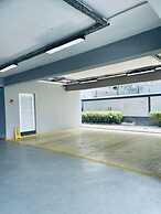 Boardroom Apartments