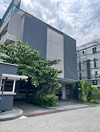 Boardroom Apartments