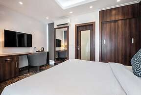 Boardroom Apartments