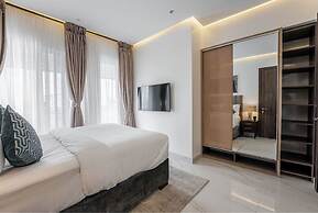 Boardroom Apartments