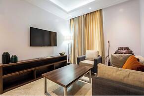 Boardroom Apartments