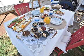 B House Alacati Adult Only