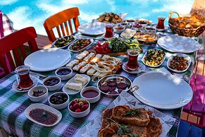 B House Alacati Adult Only