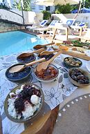 B House Alacati Adult Only