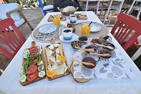 B House Alacati Adult Only