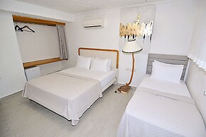 B House Alacati Adult Only