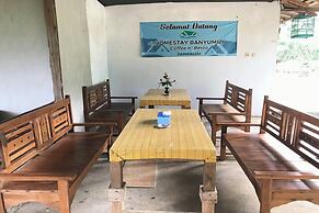 OYO 94008 Homestay Banyumili Samigaluh