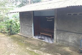 OYO 94008 Homestay Banyumili Samigaluh