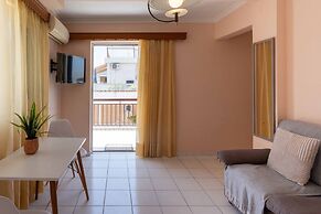 Phaedrus Living Xalkida Sunlit Marron