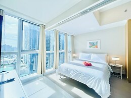 Uptown Parksuites BGC