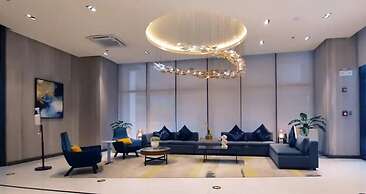 Uptown Parksuites BGC