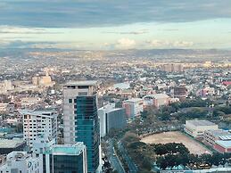 Uptown Parksuites BGC