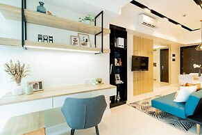 Uptown Parksuites BGC