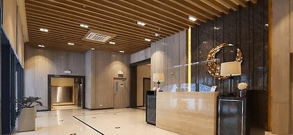 Uptown Parksuites BGC