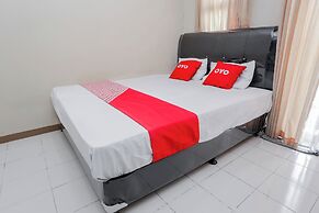 OYO 94010 Victoria Square