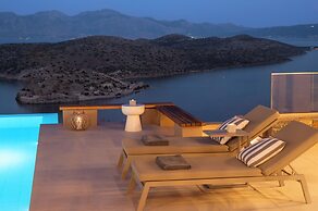 Notiko villas