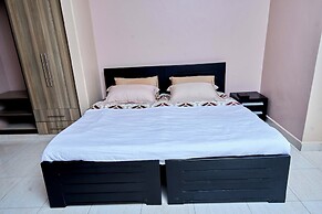 PB & J Christian Hotel