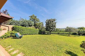 Casa Alba con giardino e patio