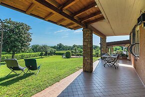 Casa Alba con giardino e patio