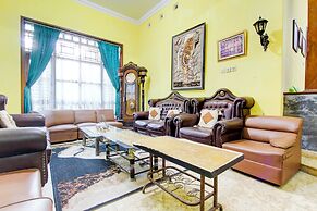 OYO 94009 Homestay Ndalem Kademangan