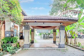 OYO 94009 Homestay Ndalem Kademangan