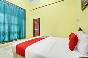 OYO 94009 Homestay Ndalem Kademangan
