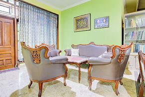 OYO 94009 Homestay Ndalem Kademangan