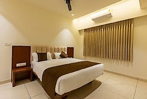 Patel Comforts Inn & Suites
