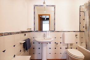 Casa Meli dietro Piazza San Domenico