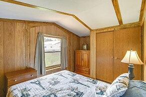 Blackwell Home w/ Enclosed Porch: Steps to Water!