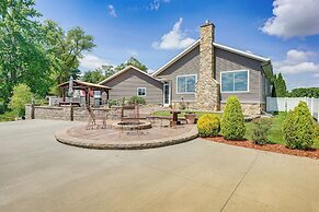 Lakefront Vacation Rental ~ 10 Mi to Shipshewana!