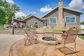 Lakefront Vacation Rental ~ 10 Mi to Shipshewana!