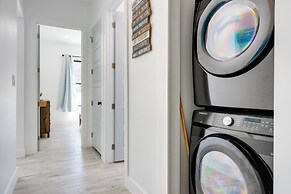 Canyon Lake Getaway: Hot Tub, 1 Mi to Boat Ramp!