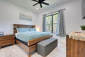 Canyon Lake Getaway: Hot Tub, 1 Mi to Boat Ramp!