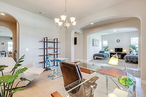 Beautiful Bakersfield Home ~ 8 Mi to Downtown!