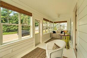 Holland Getaway ~ 1/2 Mi to Ottawa Beach!