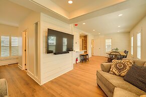 Holland Getaway ~ 1/2 Mi to Ottawa Beach!